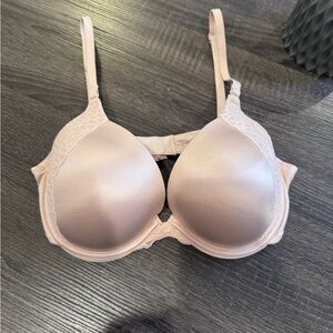 Maidenform Lace Accent Bra in light pink